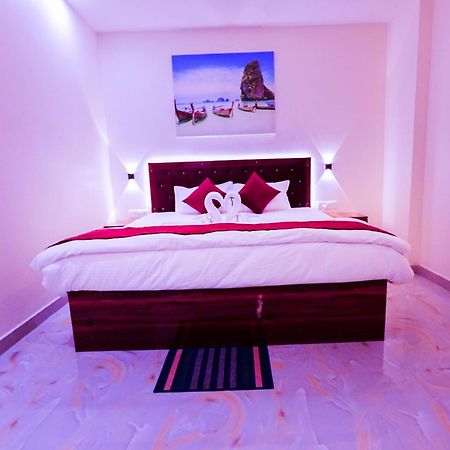 Hotel Rj Patna  Bagian luar foto