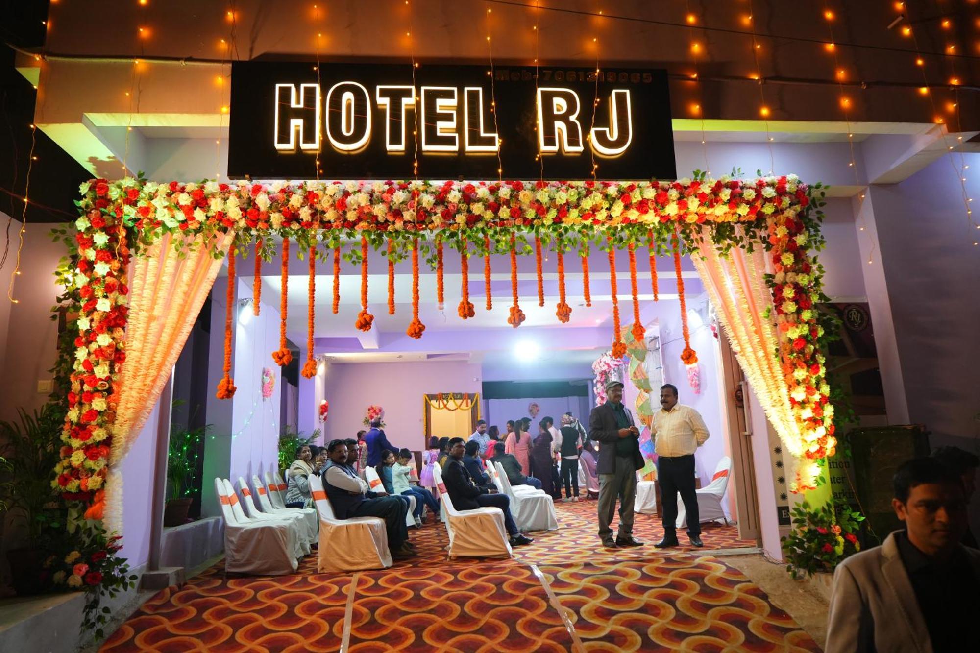 Hotel Rj Patna  Bagian luar foto